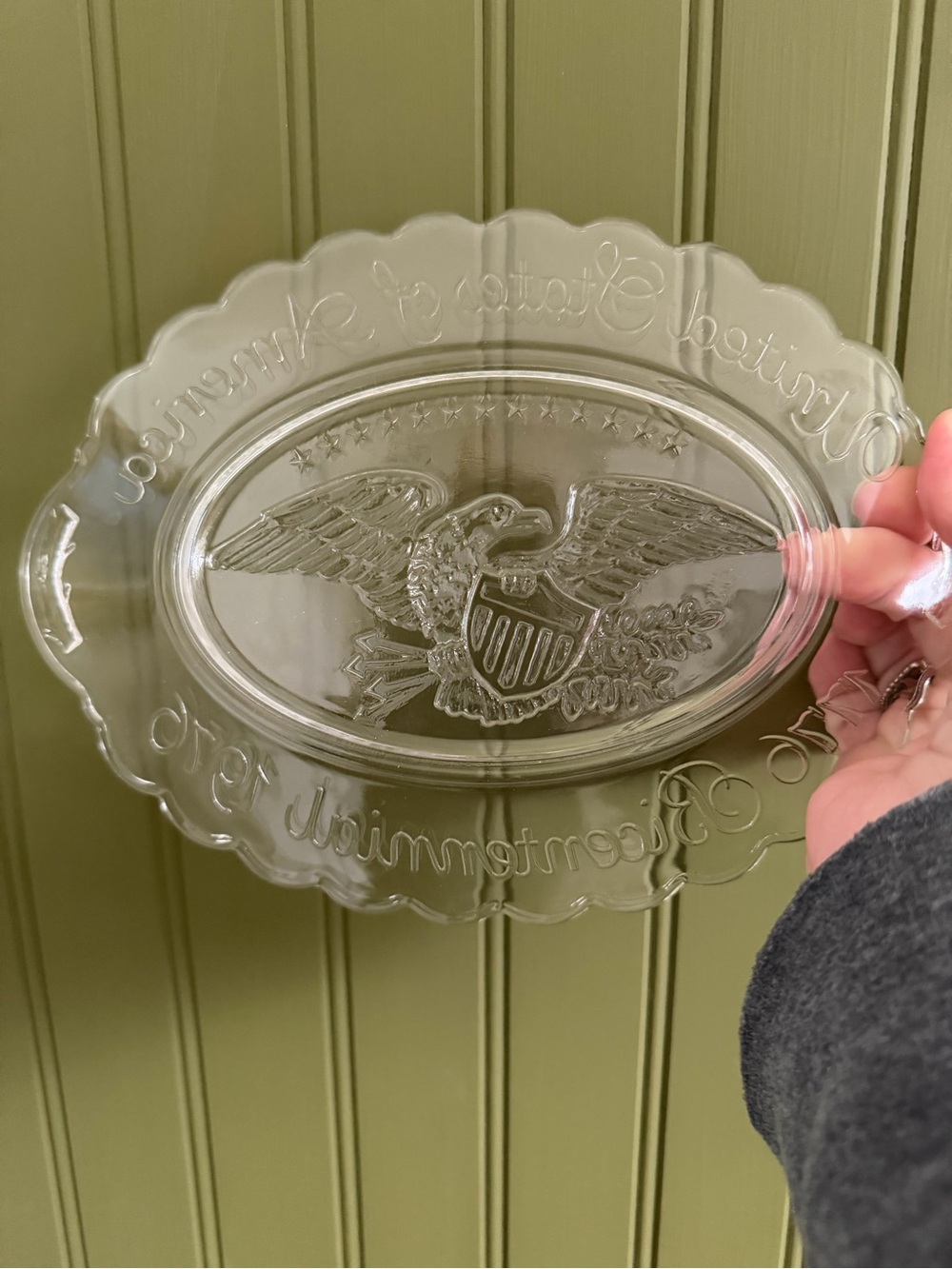 AVON Glass 9” Bicentennial Collector Plate 1776-1976
